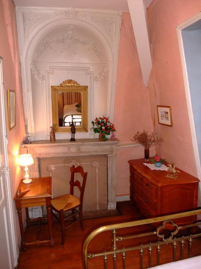 La Grange Des Peres - Sejournez Dans Une Authentique Chartreuse Du Xviiieme Siecle Saint-Cyprien  Exterior photo